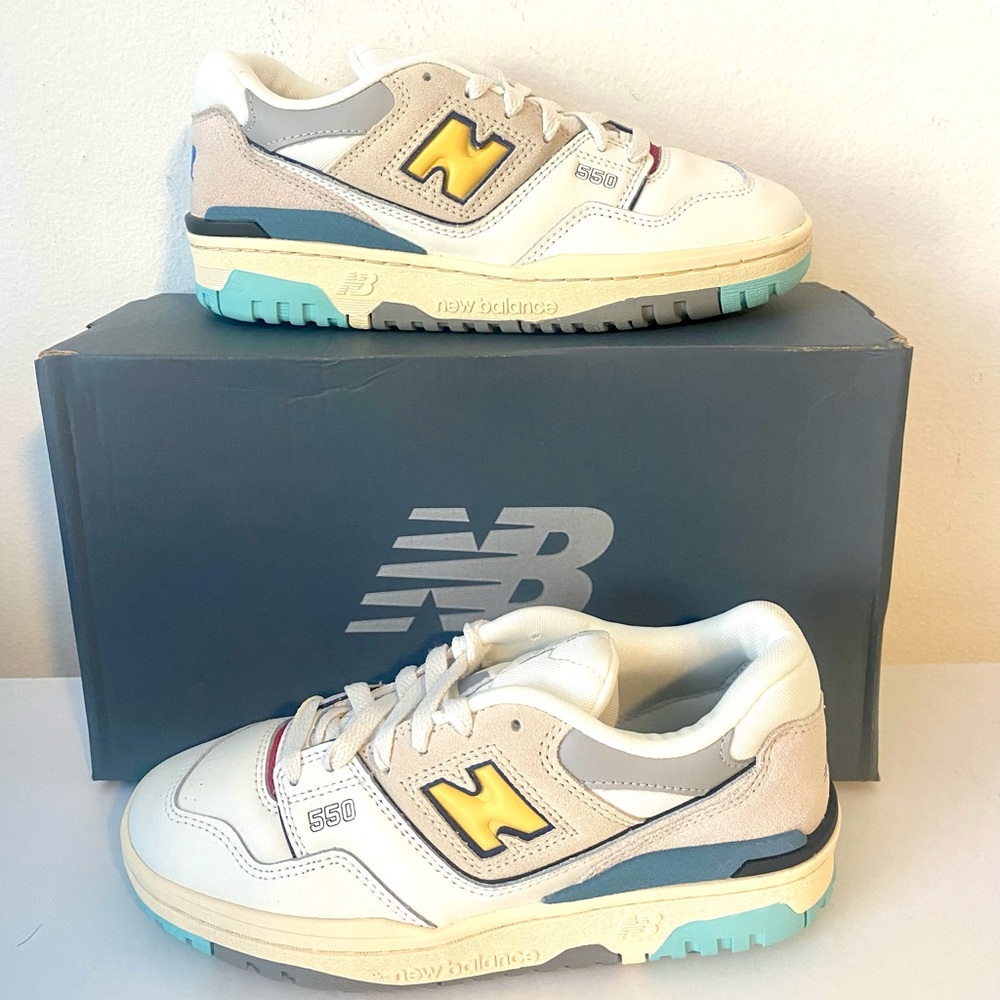 New Balance 550!! Brand New In Box!! 100% authentic!!! Ships next day!!